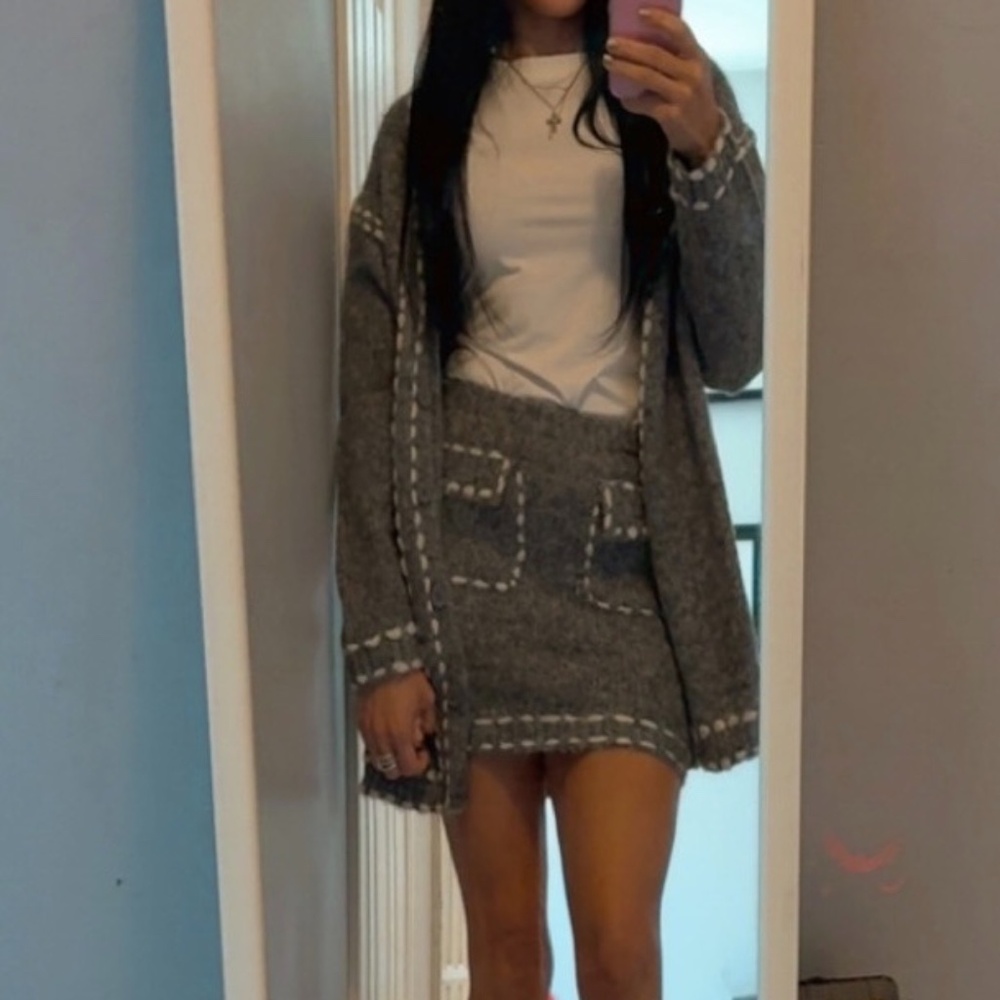 GREY CARDIGAN & SKIRT SET